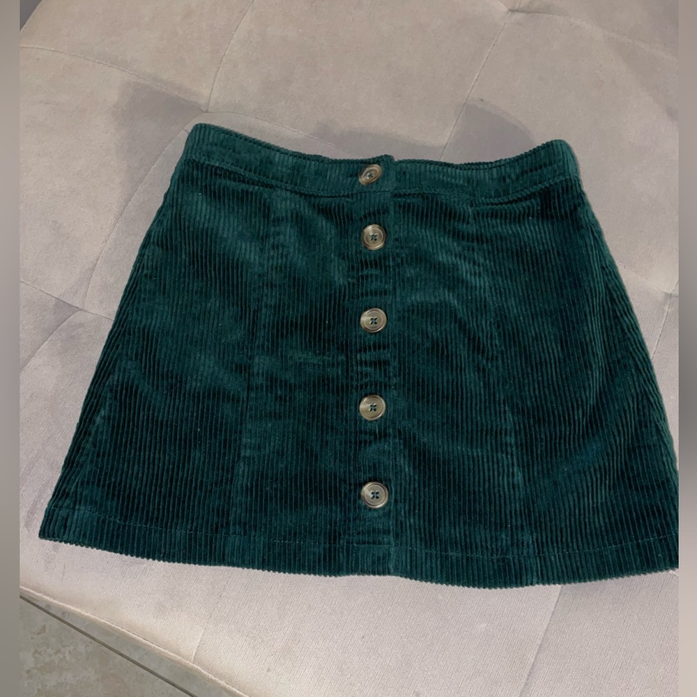 Girls forever 21 skirt size 9/10
